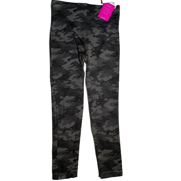Spanx New $68 Look At Me Now Cropped Seamless Leggings Small Sage Camo - Picture 5 of 8